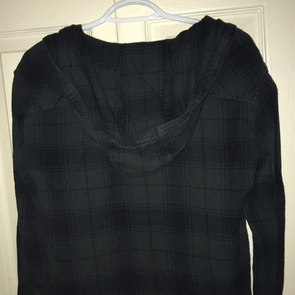 TNA flannel size Medium - Picture 3 of 3